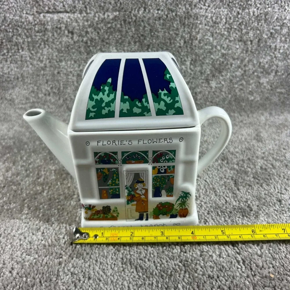 Wade England Florie's Flowers Teapot White English Life Ceramic Collectible